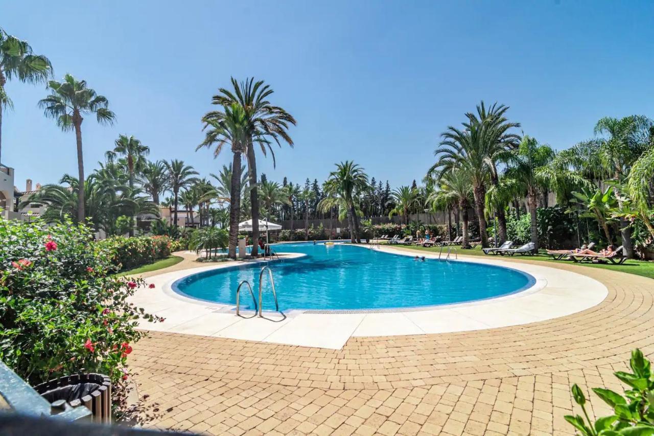 Apartment Nueva Andalucia Flat With Pool By Costarentals - M33 *