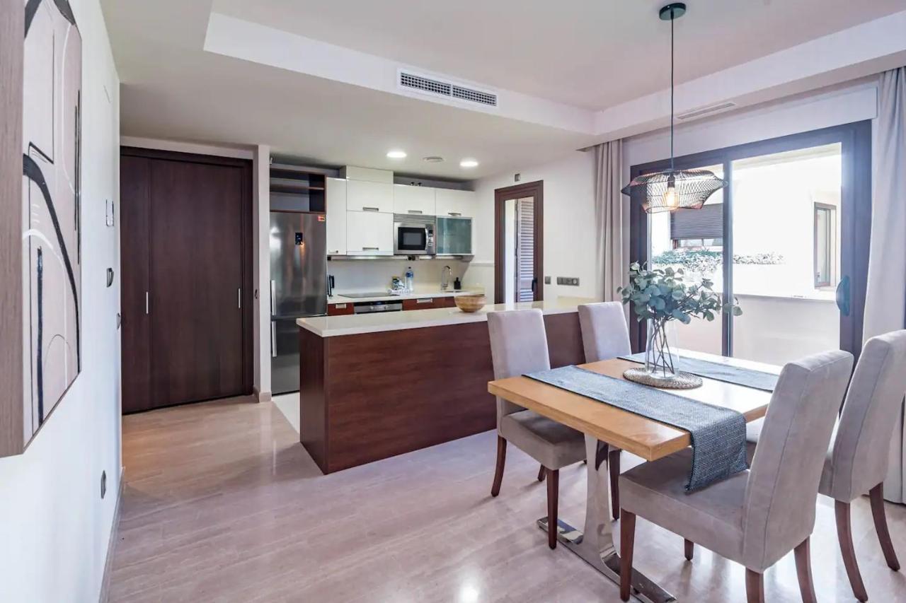 Nueva Andalucia Flat With Pool By Costarentals - M33 Apartment *