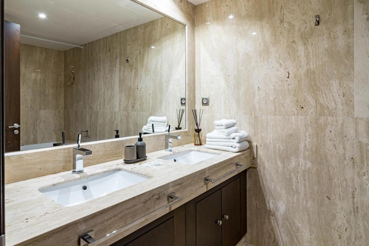 Nueva Andalucia Flat With Pool By Costarentals - M33 * Marbella
